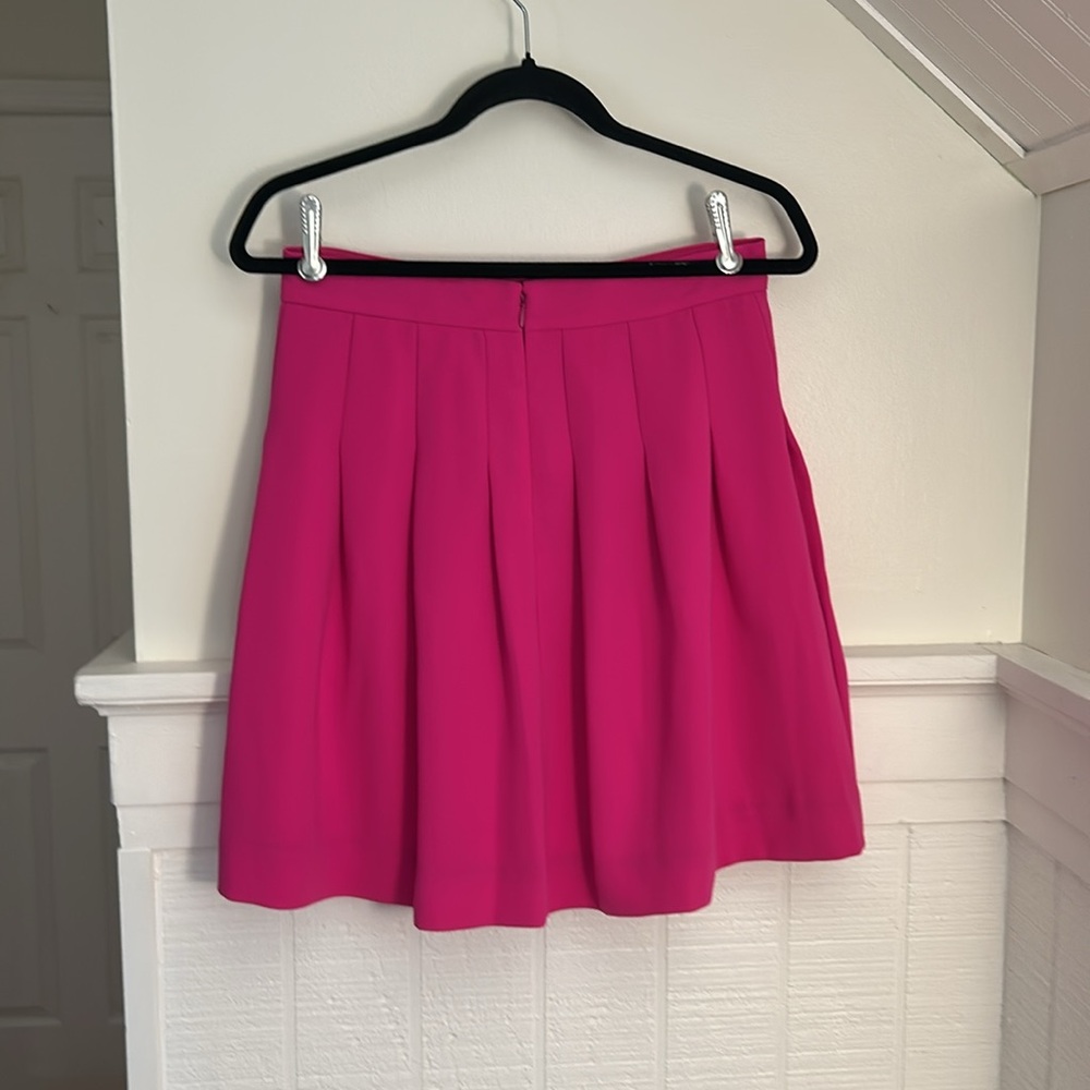 J. Crew Hot Pink Pleated Mini Skirt size Women’s 2 - Picture 3 of 7
